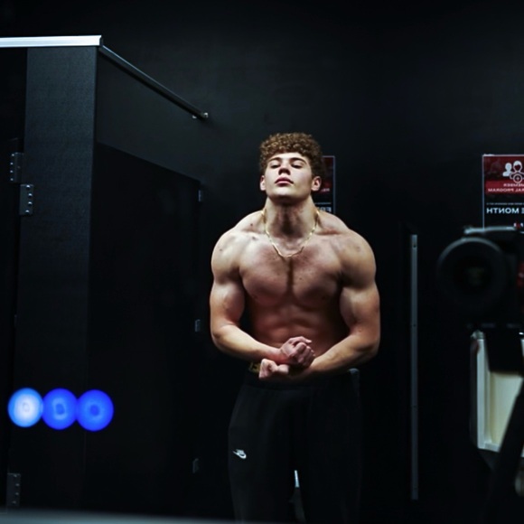 Meet your Posher, Jaden - Picture 1 of 1